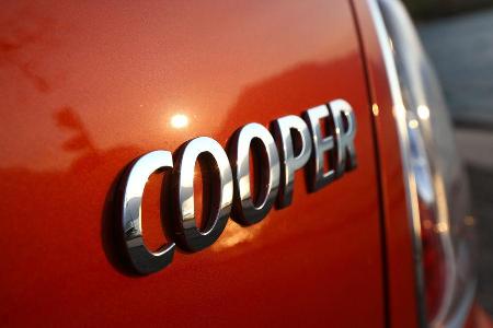 Mini Cooper Roadster, Tyenbezeichnung