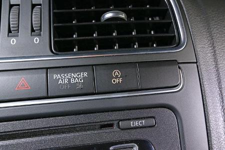 VW Polo 1.2 TDI Blue Motion 87G, Sitzheizung, Anschlüsse