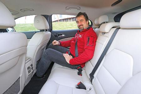 Mercedes GLA 220 CDI 4Matic, Fondsitz, Beinfreiheit