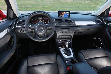 Audi Q3 2.0 TDI Quattro, Cockpit
