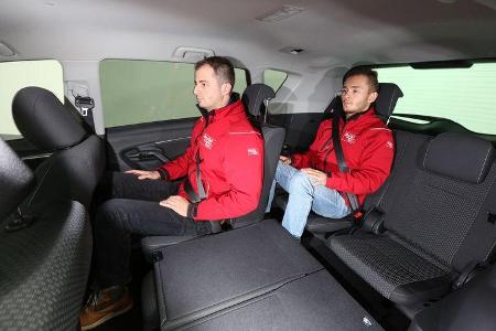 Toyota Verso, Fondsitze, Beinfreiheit