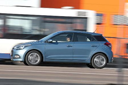 Hyundai i20 1.4, Seitenansicht