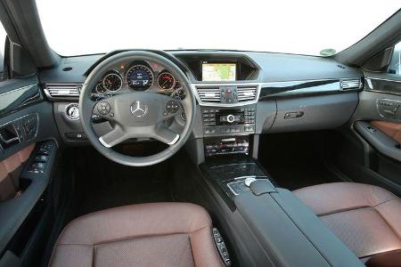 Mercedes E-Klasse, Cockpit, Innenraum