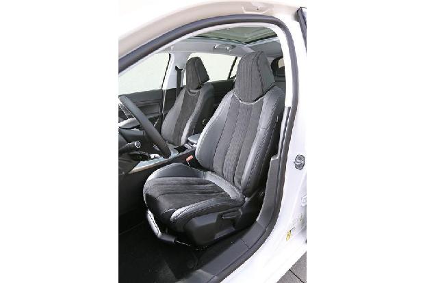 Peugeot 308 e-HDi 115, Fahrersitz