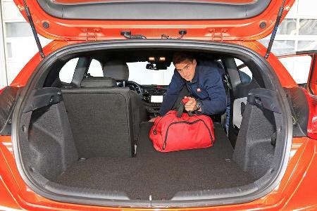 Kia Pro Cee d 1.6 CRDi 128 Spirit, Kofferraum