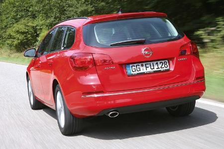 Opel Astra Sports Tourer 2.0 CDTi ecoflex Edition, Heckansicht