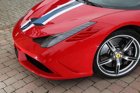 Ferrari 458 Speciale, Motorhaube