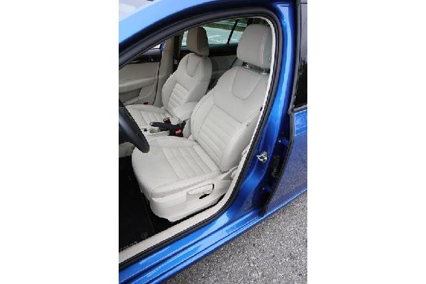 Skoda Octavia Combi, Fahrersitz