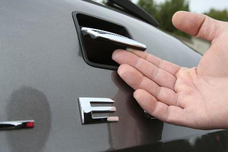 Seat Leon ST, Heckklappenhebel