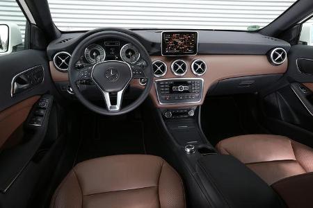 Mercedes A 250, Mercedes A 220 CDI, Cockpit