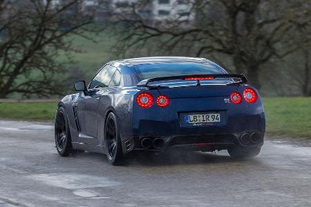 Importracing Nissan GT-R, Heckansicht