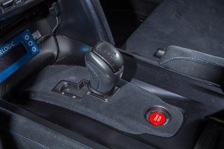 Importracing Nissan GT-R, Schalthebel