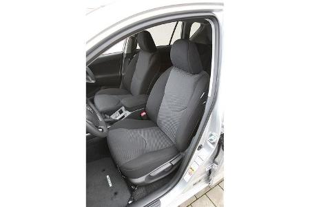 Toyota RAV4, Sitze