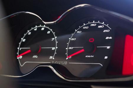 Lotus Evora S, Instrumente