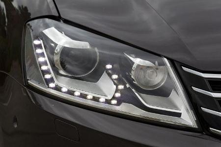 VW Passat, Scheinwerfer