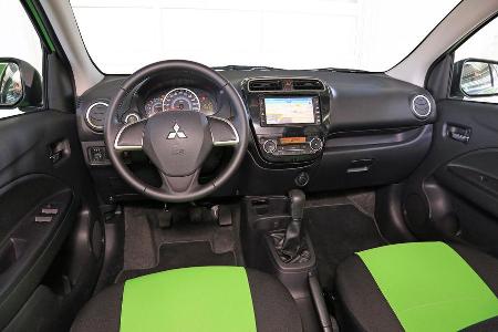 Mitsubishi Space Star 1.2, Cockpit