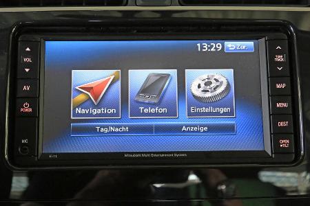 Mitsubishi Space Star 1.2, Bildschirm, Bordcomputer