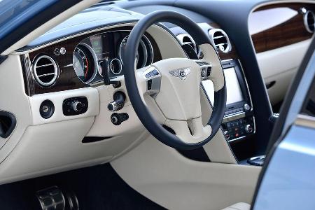 Bentley Flying Spur, Cockpit, Lenkrad