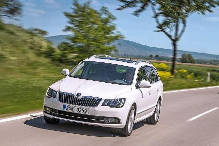 Skoda Superb Combi, Frontansicht