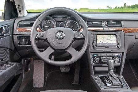 Skoda Superb Combi, Cockpit