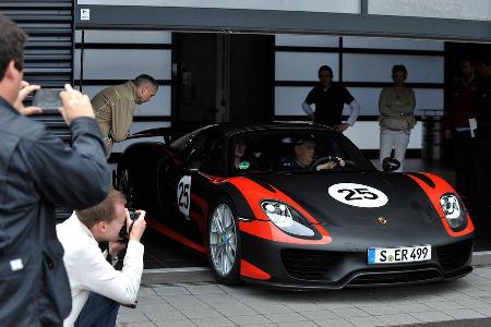 Porsche 918 Spyder, Frontansicht, Box