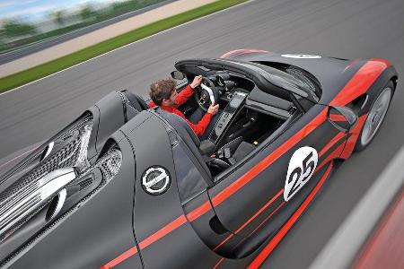Porsche 918 Spyder, Seitenansicht, Cockpit