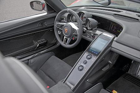 Porsche 918 Spyder, Cockpit, Mittelkonsole