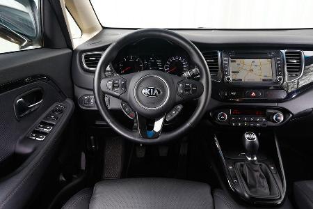Kia Carens 1.7 CRDi, Cockpit, Lenkrad