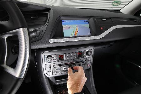 Citroen C5 Tourer HDI 165, Navi, Mittelkonsole
