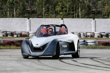 08/2016, Nissan Bladeglider Fahrbericht