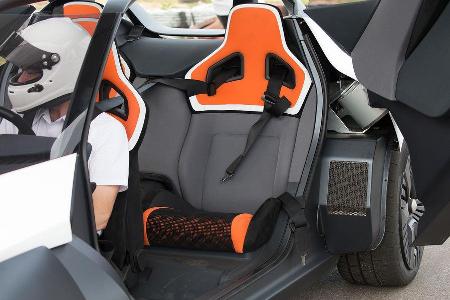 08/2016, Nissan Bladeglider Fahrbericht