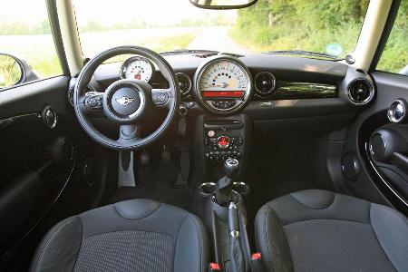Mini Clubman One D, Cockpit, Innenraum