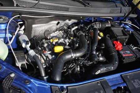 Dacia Sandero, Motor