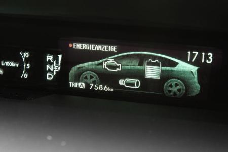 Toyota Prius Plug-In Hybrid, Krfteverschlei, Monitor