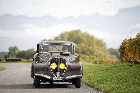 Peugeot 402 