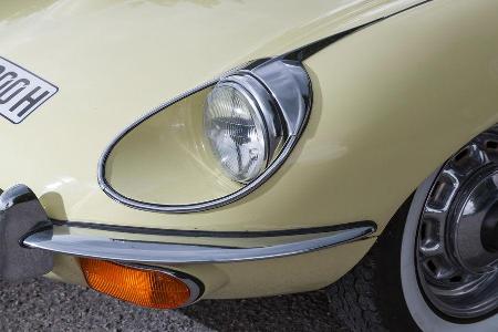 Jaguar E-Type S2, Frontscheinwerfer