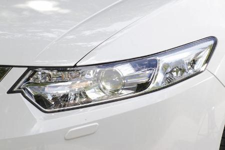 Honda Accord Tourer 2.2i-DTEC 180 Type S, Scheinwerfer