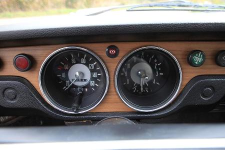 VW 411 LE, Rundinstrumente