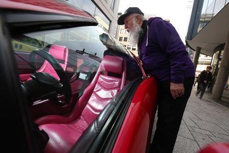 Lamborghini Diablo VT Roadster, Fahrersitz