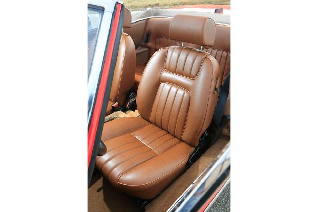 Peugeot 504 Cabriolet Fahrersitz