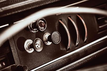 Volvo 144 de Luxe, Bedienelemente