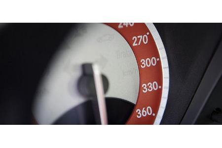 Die Höchstgeschwindigkeit des SLR Edition liegt bei 337 km/h.