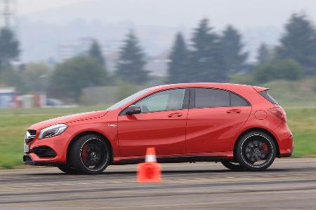 Mercedes-AMG A45 4Matic, Seitenansicht