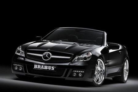 Brabus hat den facegelifteten Mercedes SL aufgepeppt.