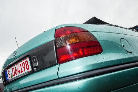 Opel Astra Cabrio 1.6i Bertone Edition, Heckleuchte