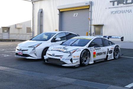 Toyota Prius ZVW50 - Rennauto - SuperGT - GT300