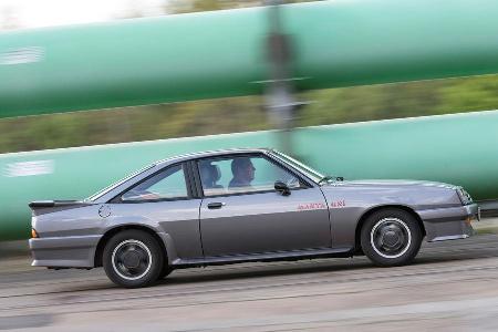 Opel Manta GSi, Seitenansicht