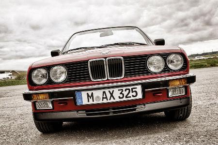 BMW 325i, Front, Khlergrill