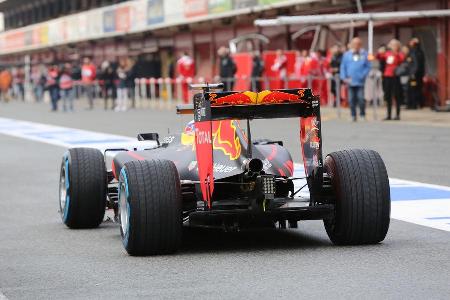 Daniel Ricciardo - Red Bull - Formel 1-Test - Barcelona - 22. Februar 2016