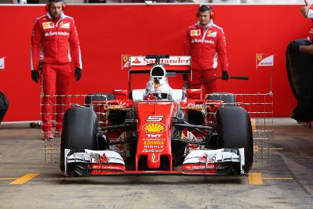 Sebastian Vettel - Red Bull - Formel 1-Test - Barcelona - 22. Februar 2016